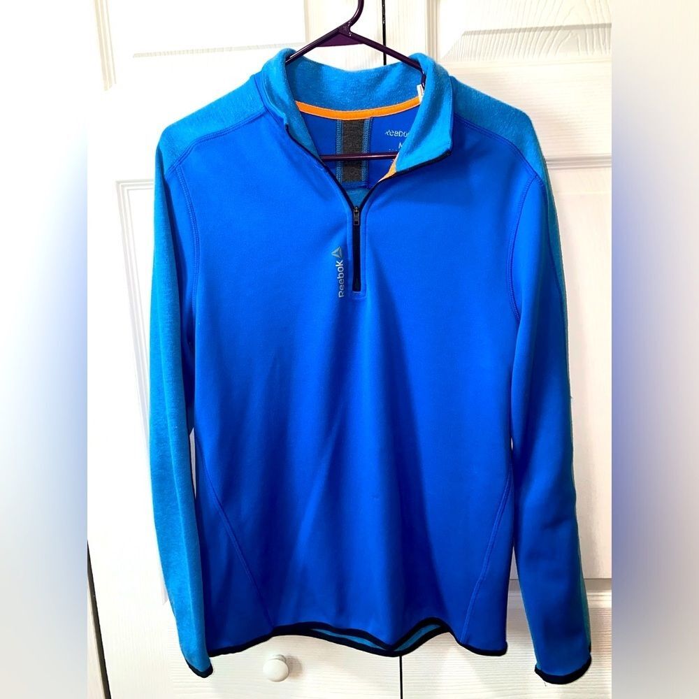Reebok Womens M Sweatshirt